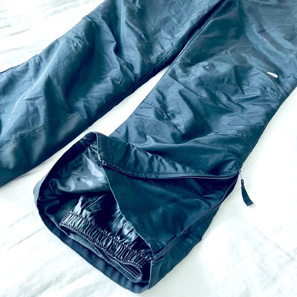 Slalom Women’s Snow Bib - Picture 6 of 12